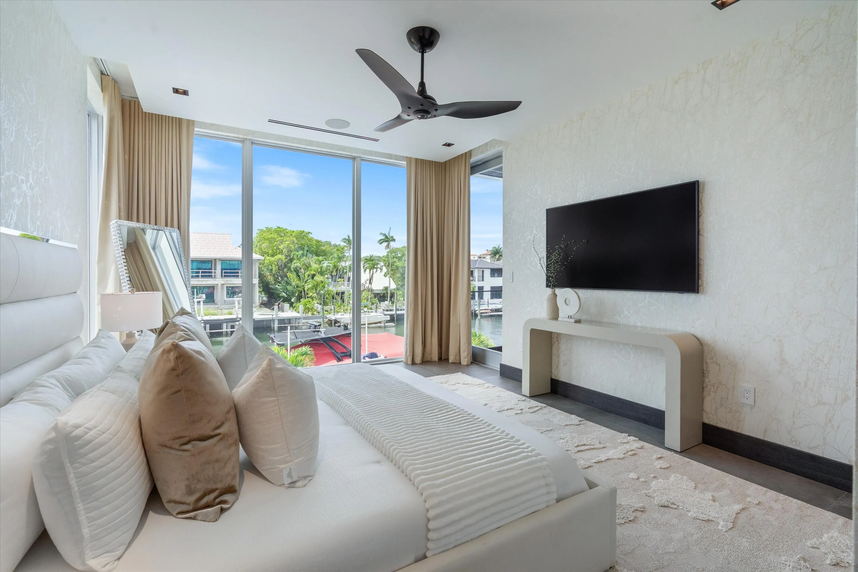 26-1528 SE 11th Street Ft. Lauderdale, F