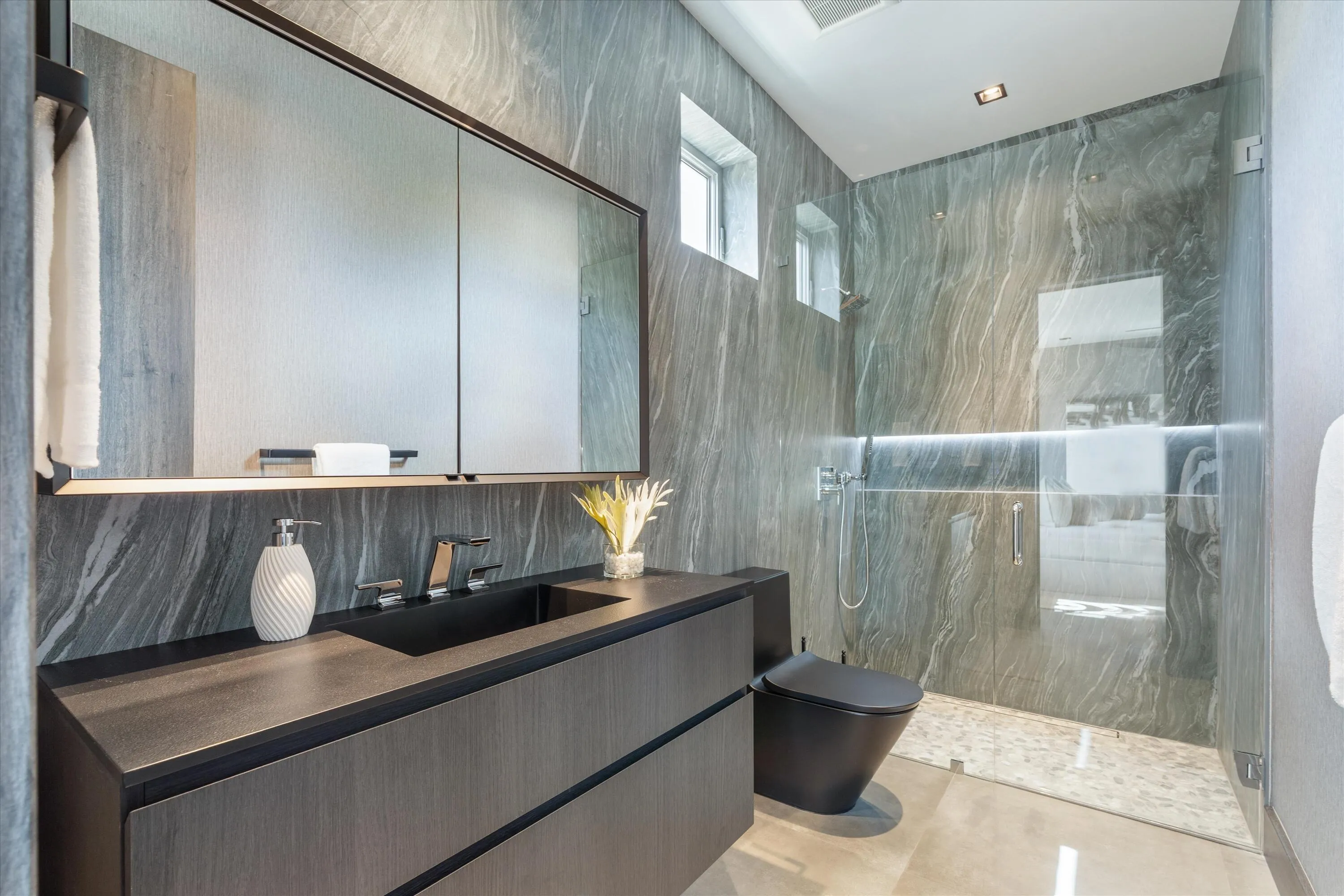 24-1528 SE 11th Street Ft. Lauderdale, F