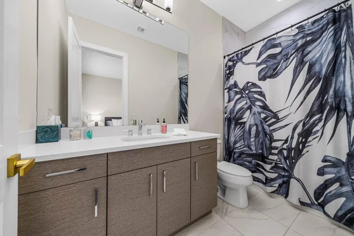030-3019GinBerryWay-WestPalmBeach-FL-334