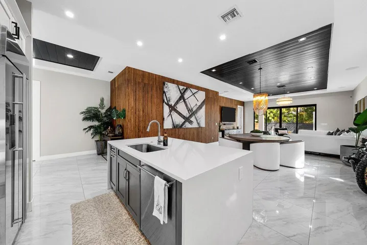 008-3019GinBerryWay-WestPalmBeach-FL-334