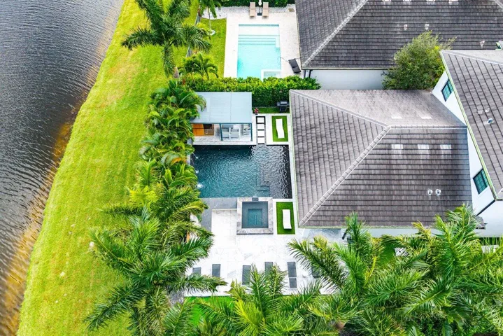 058-3019GinBerryWay-WestPalmBeach-FL-334