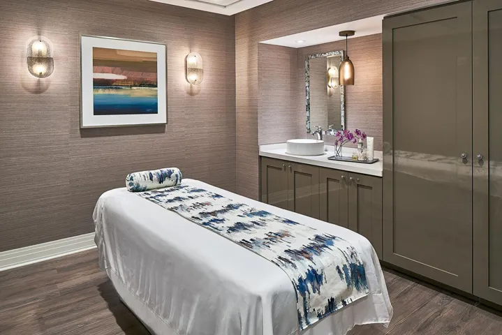 015_Treatment Room