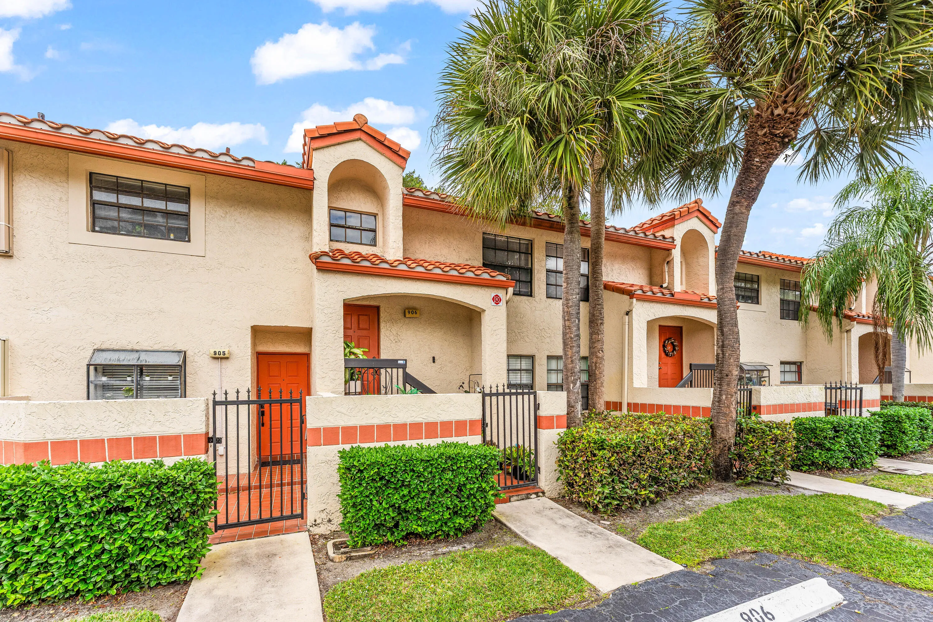 003-906CongressionalWay-DeerfieldBeach-F