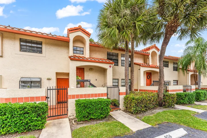 003-906CongressionalWay-DeerfieldBeach-F