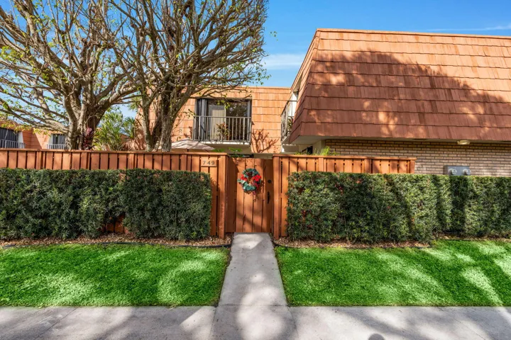 1-web-or-mls-A7405240