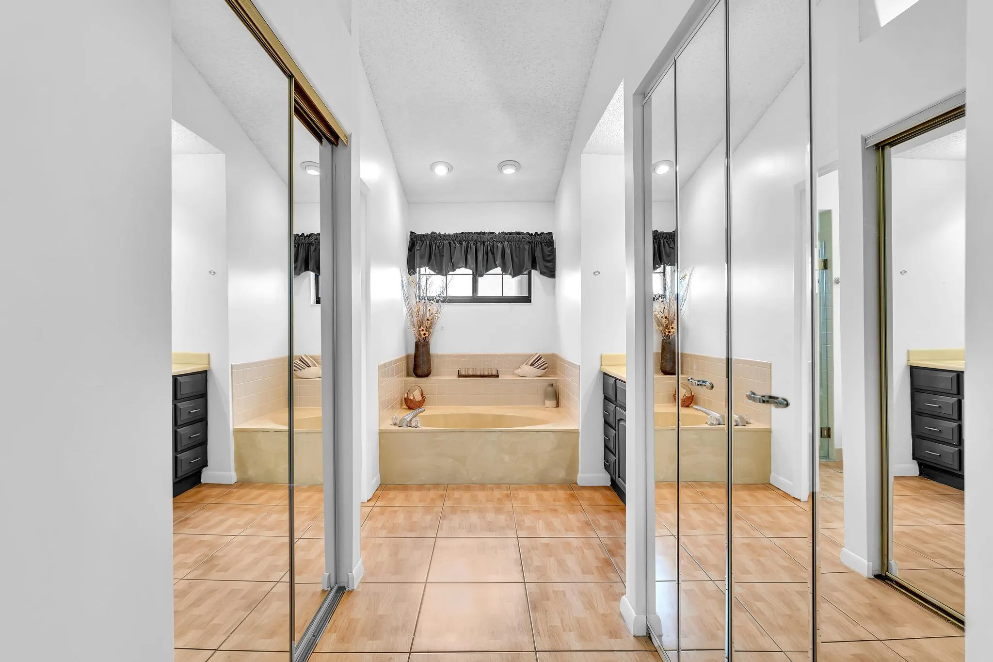 Dual Closets