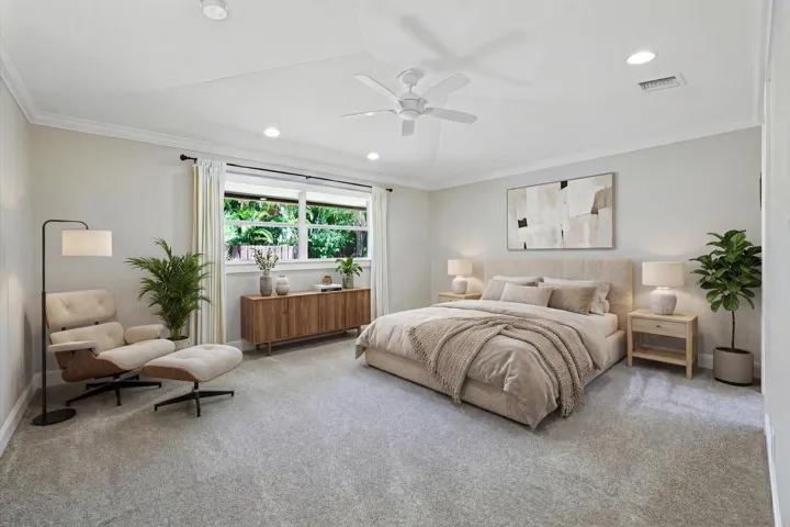 02-Master Bedroom