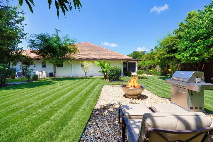 05-Back yard