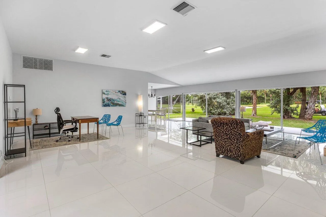 008-900MarbleWay-BocaRaton-FL-33432-SMAL