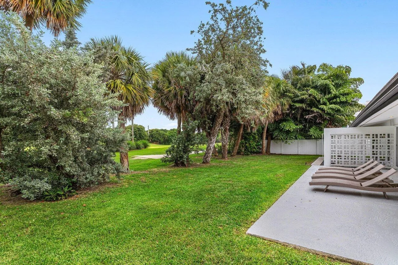 033-900MarbleWay-BocaRaton-FL-33432-SMAL