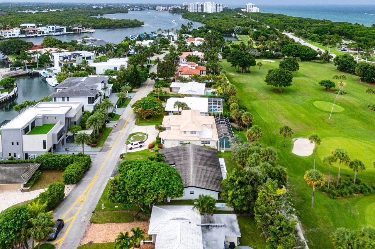 049-900MarbleWay-BocaRaton-FL-33432-SMAL