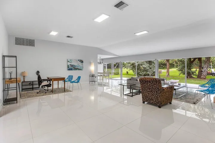008-900MarbleWay-BocaRaton-FL-33432-SMAL