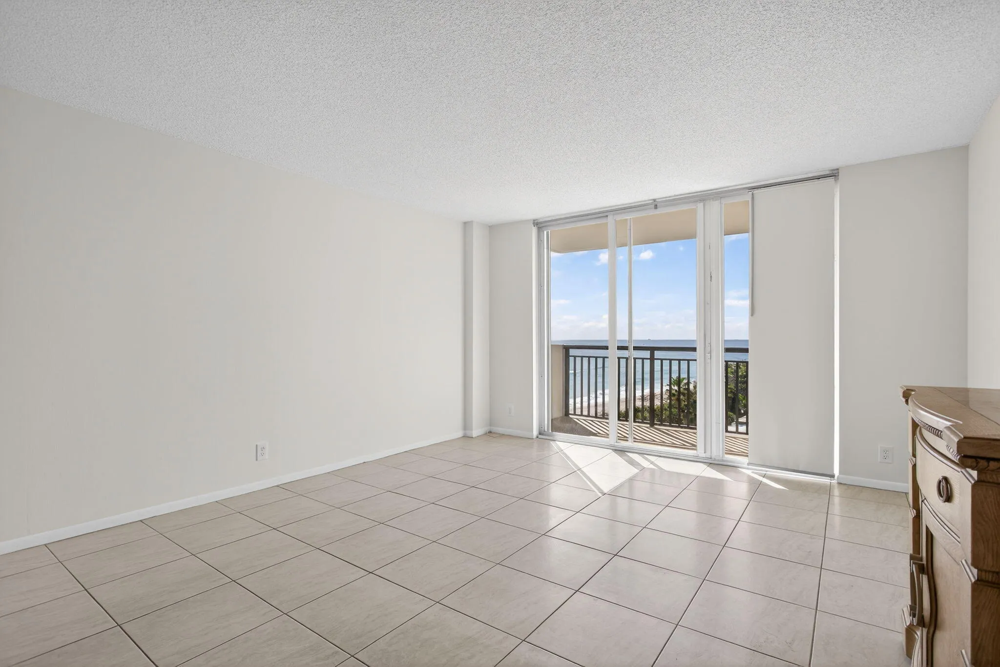 29-web-or-mls-1147-3755
