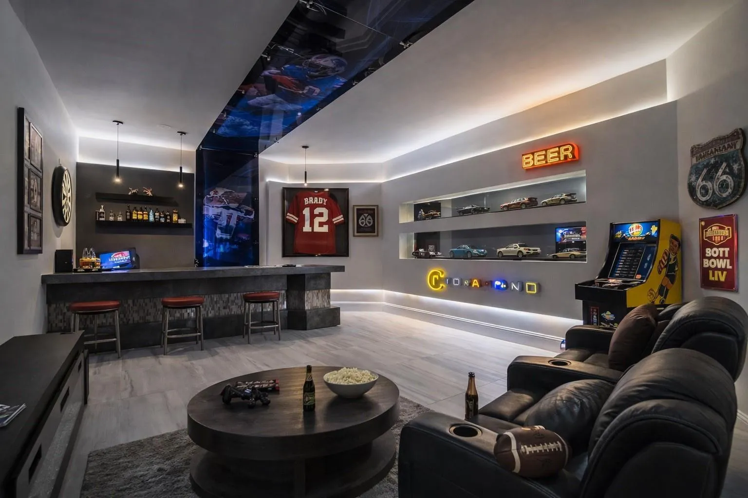 VIRUTAL STAGED MANCAVE