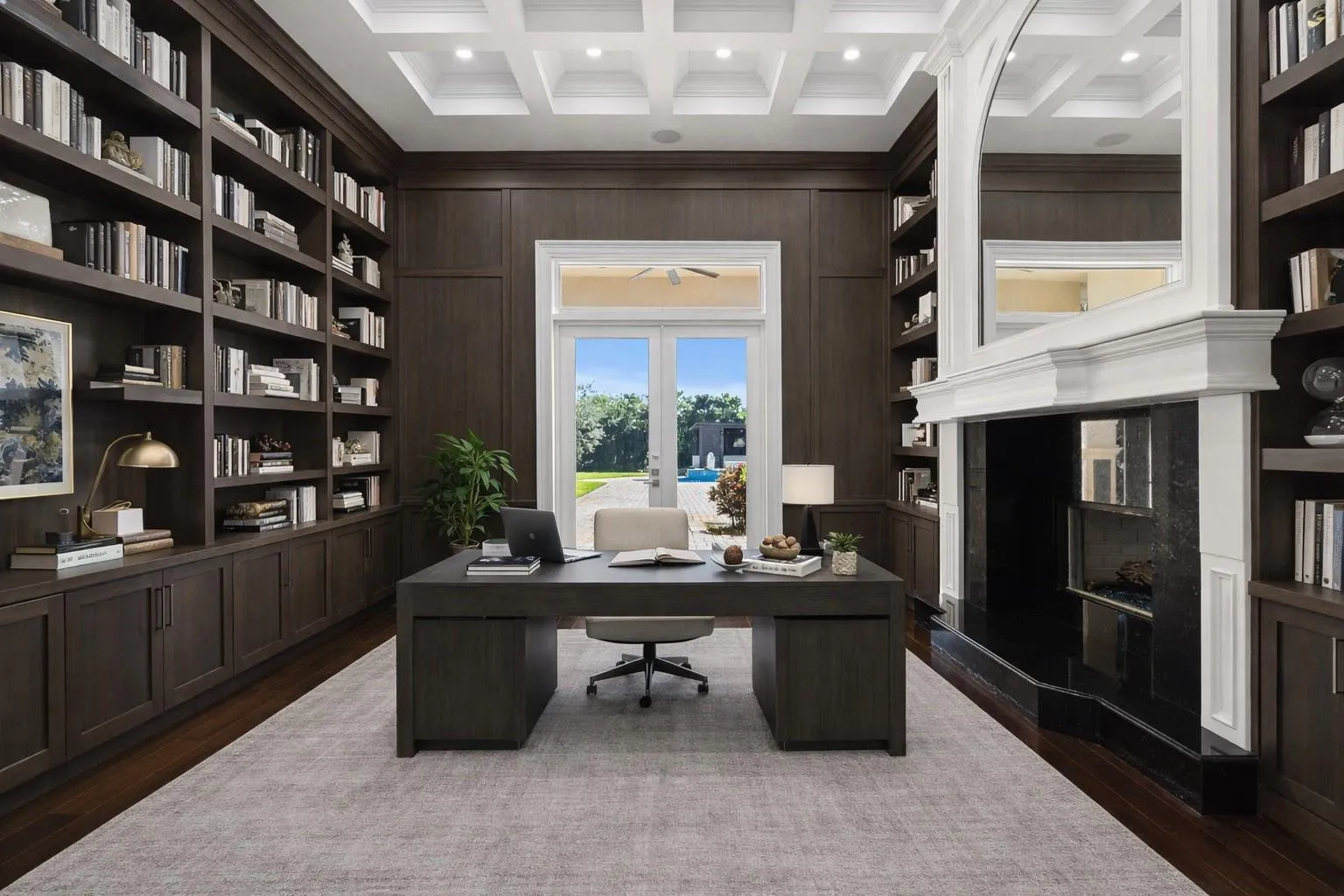 VIRTUAL STAGED OFFICE