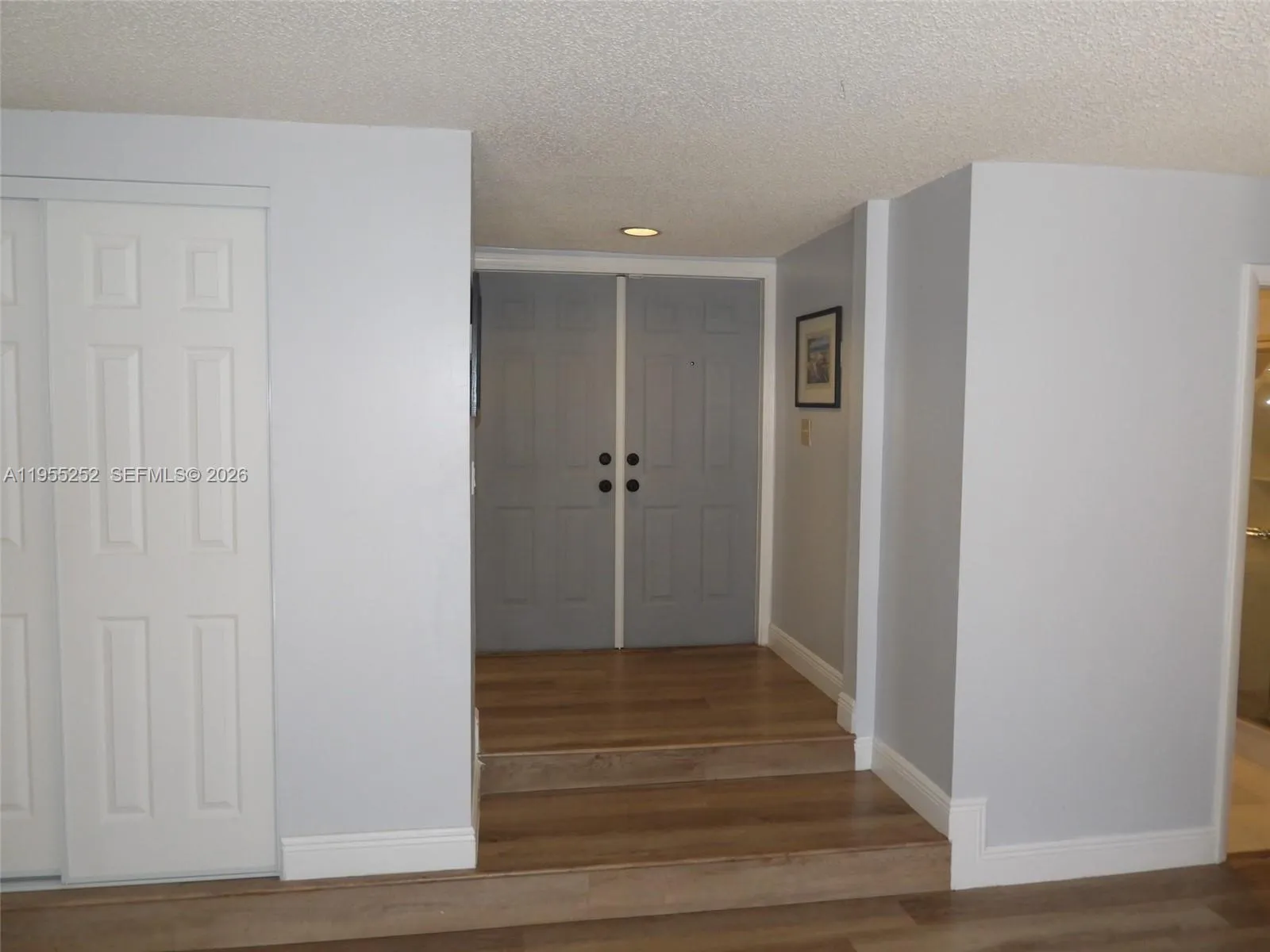 Foyer Entry