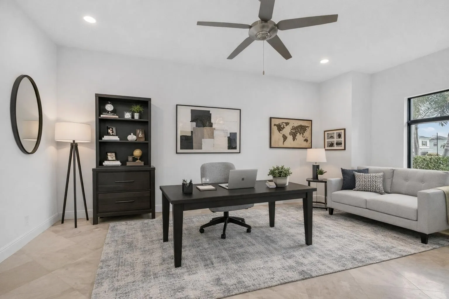 Modern minimalist home office design