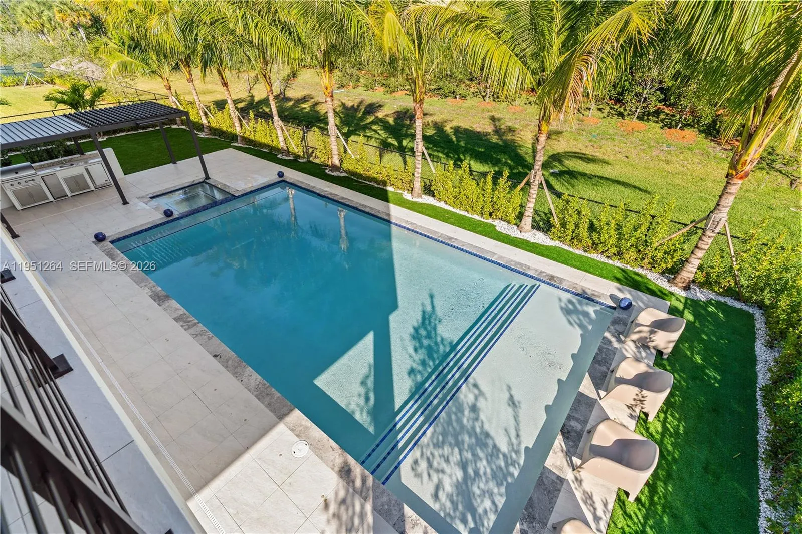 Property photo 38