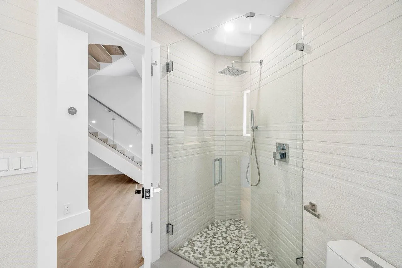 Cabana Shower