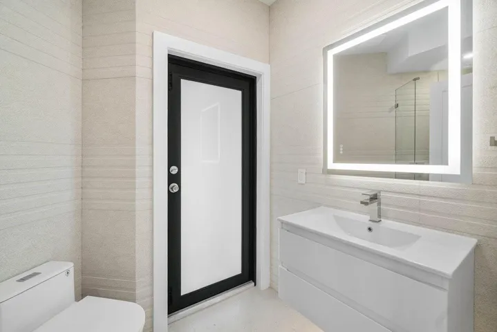 Cabana Bathroom