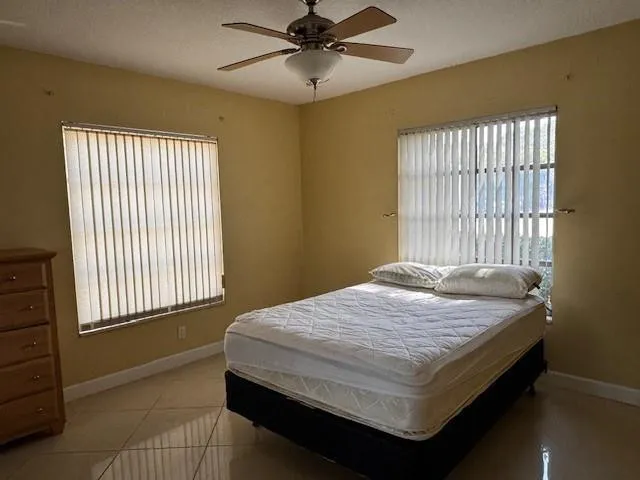 Large closet space