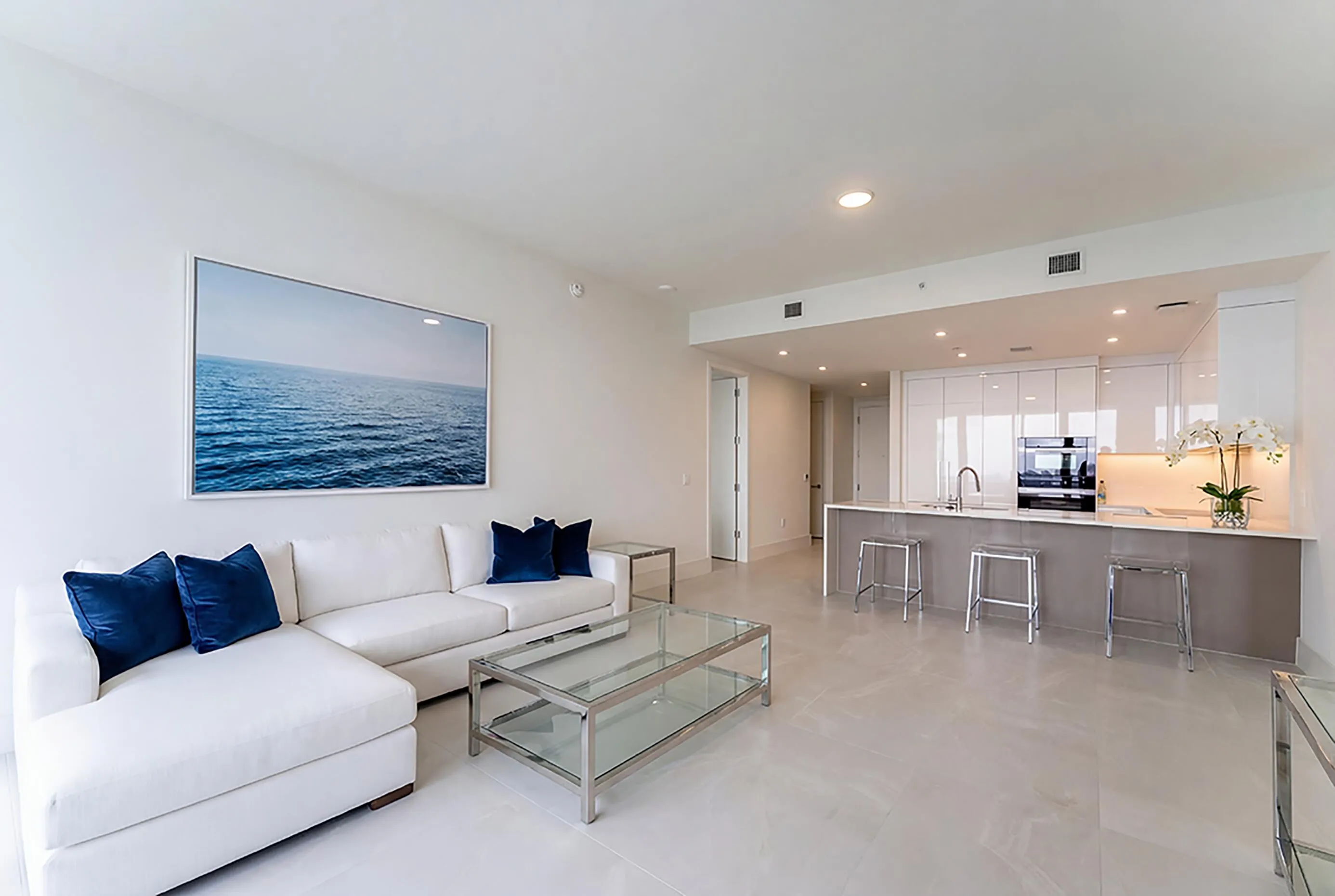 Living Room (AI Staged)