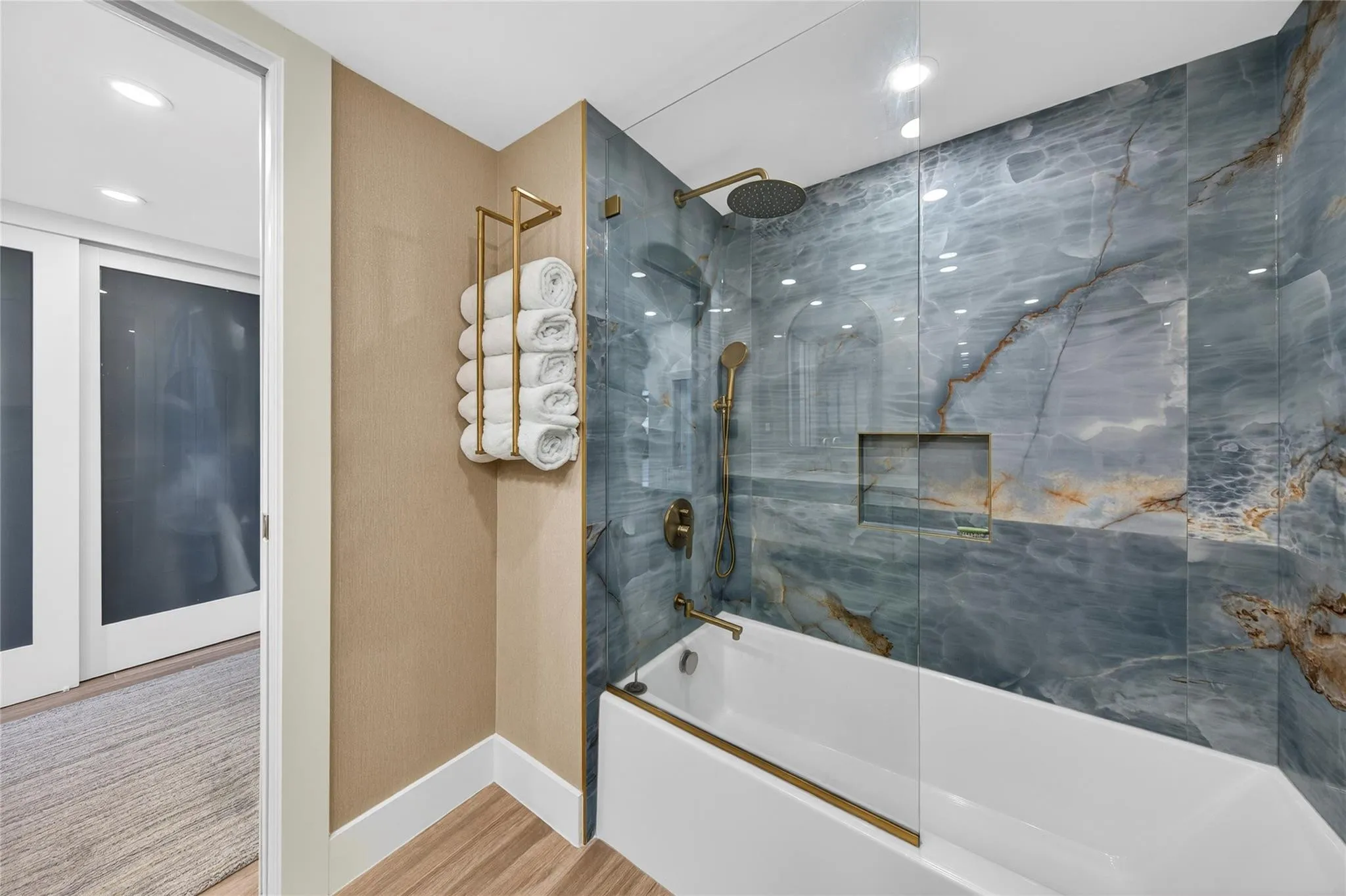 Sumptuous master bath