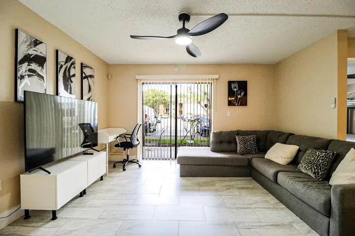 450 Palm #10
