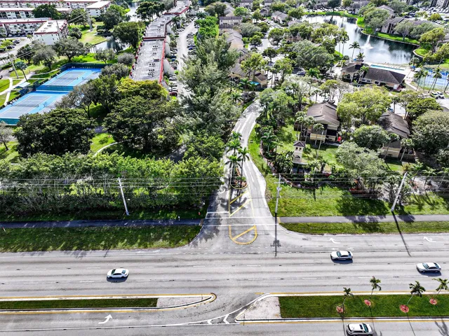 450 Palm Ave #80