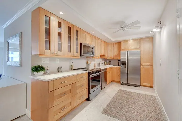 3221 S Ocean Boulevard 207,photo (15)