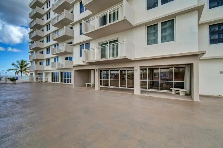 3221 S Ocean Boulevard 207,photo (52)
