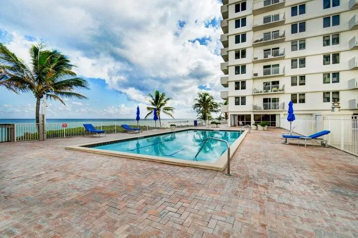 3221 S Ocean Boulevard 207,photo (47)