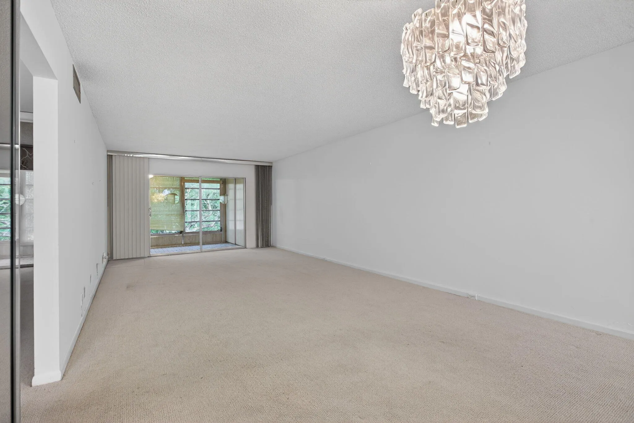 9-web-or-mls-2403 B4-1683