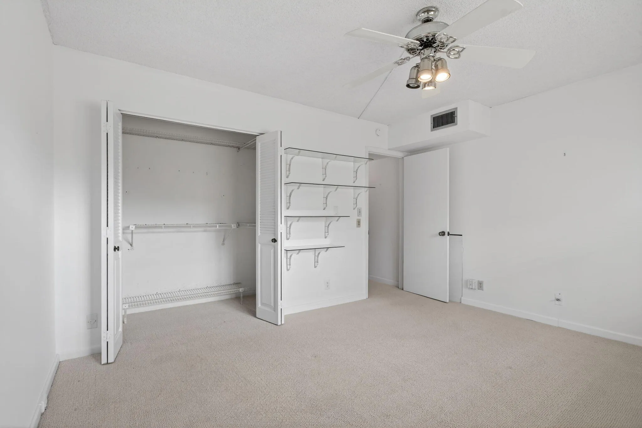 26-web-or-mls-2403 B4-1773