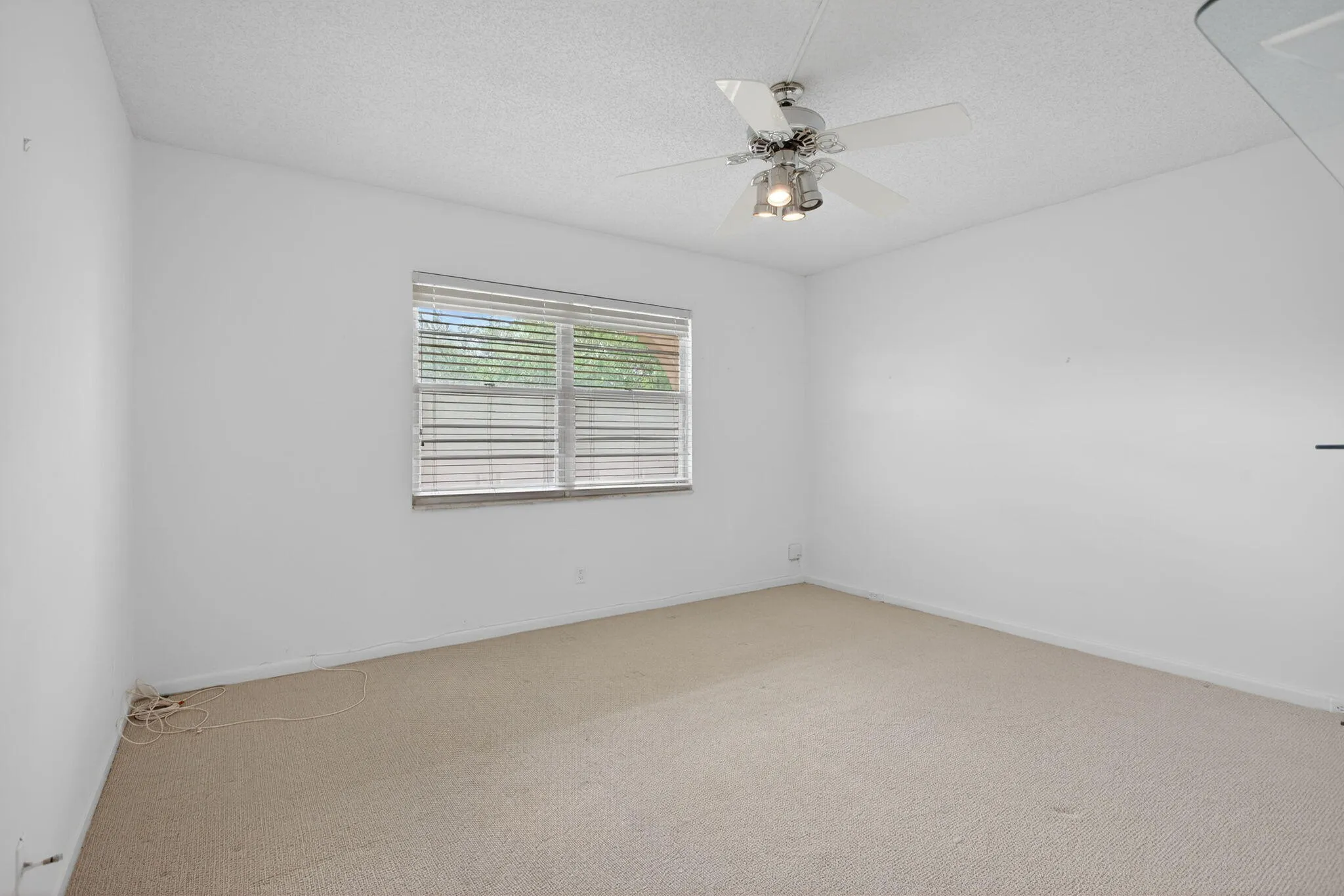 25-web-or-mls-2403 B4-1768