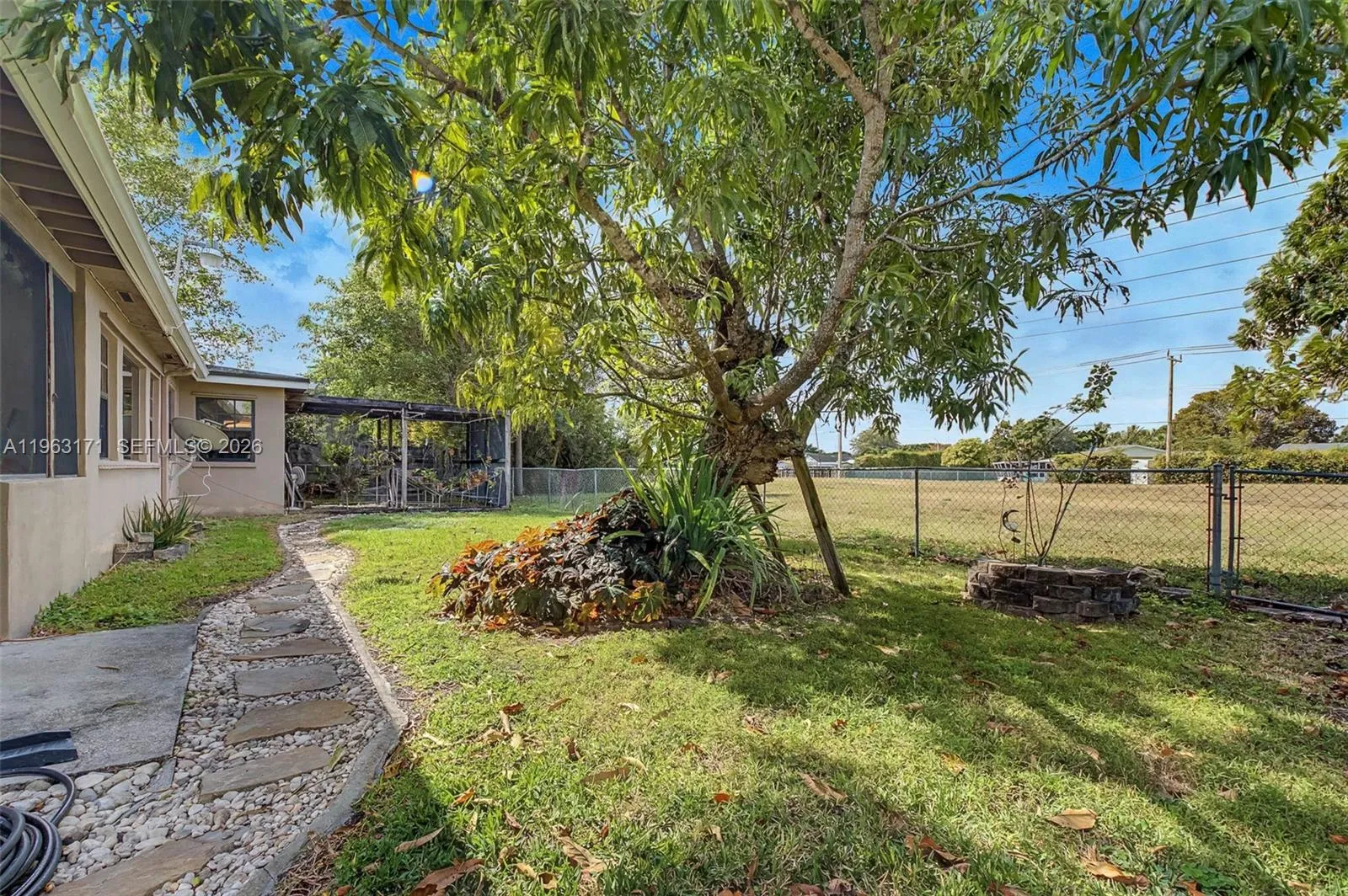 Property photo 36