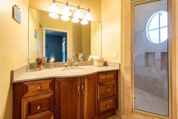 Bathroom Upstairs