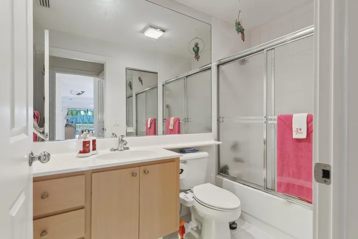 8285 SE Double Tree Dr Hobe-large-041-04