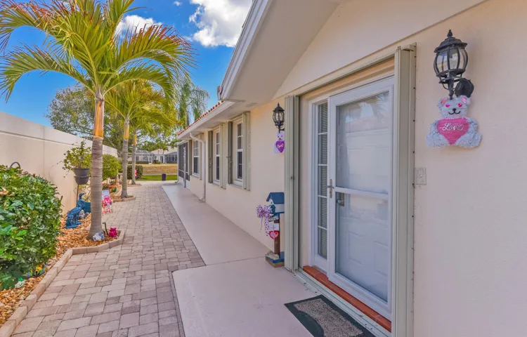 8285 SE Double Tree Dr Hobe-large-008-02