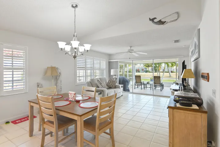 8285 SE Double Tree Dr Hobe-large-043-03