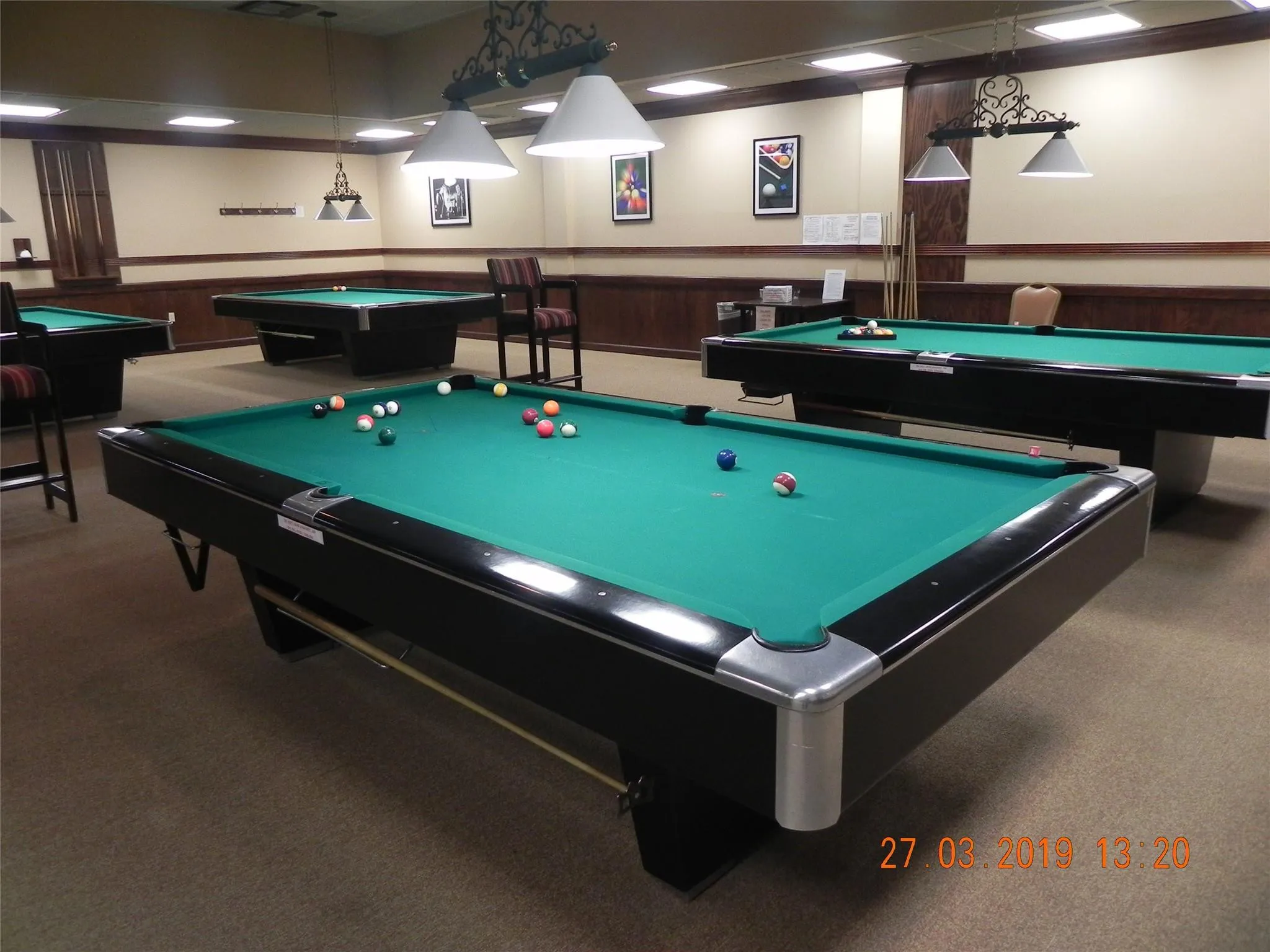 BILLIARS AND POOL TABLES