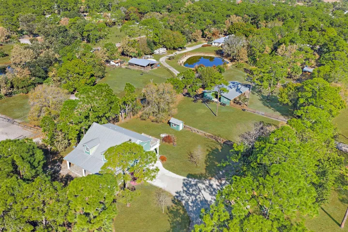 005-6705SWGatorTrail-PalmCity-SMALL