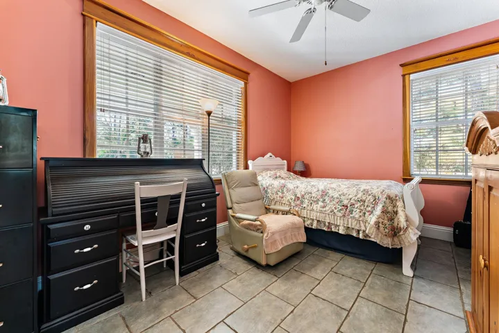 053-6705SWGatorTrail-PalmCity-SMALL