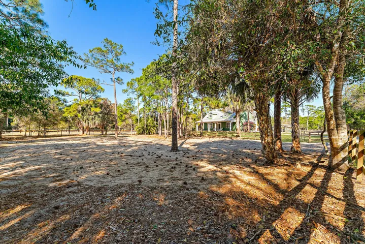 023-6705SWGatorTrail-PalmCity-SMALL