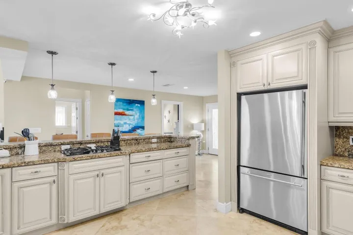 21-KITCHEN3