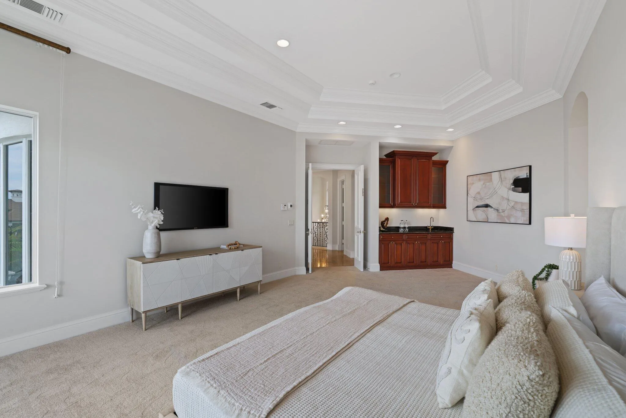 501 Golden Harbour Dr - 25.jpg-SMALL