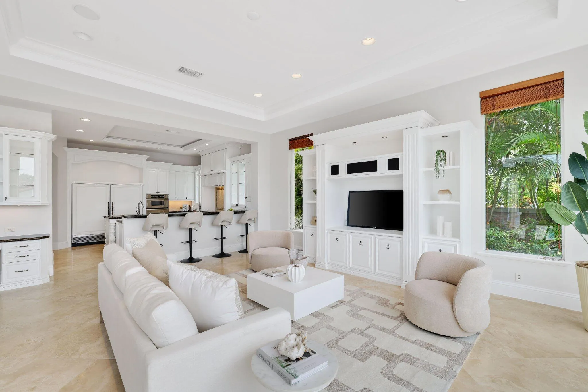 501 Golden Harbour Dr - 14.jpg-SMALL