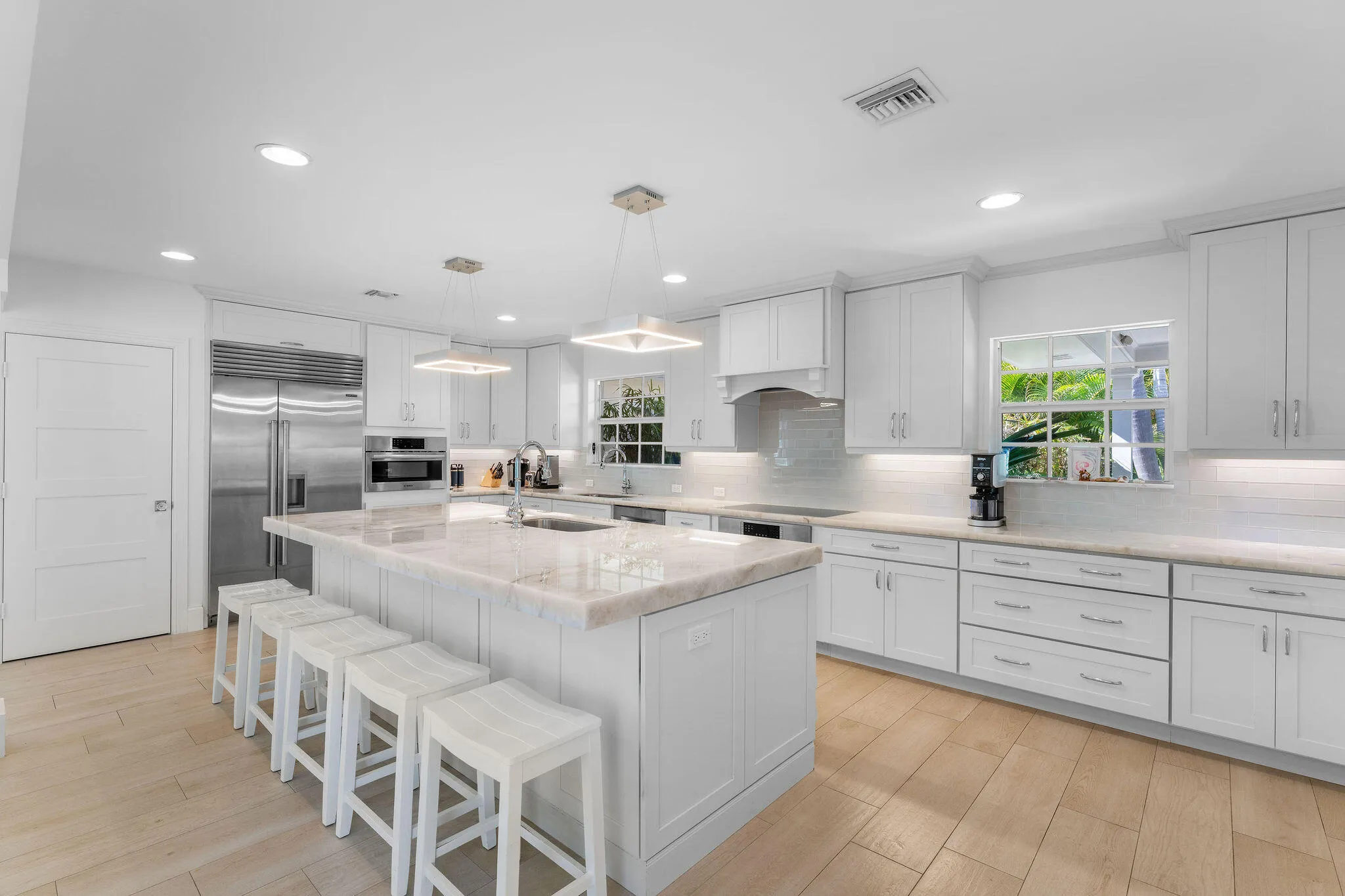 11354golfviewln-32