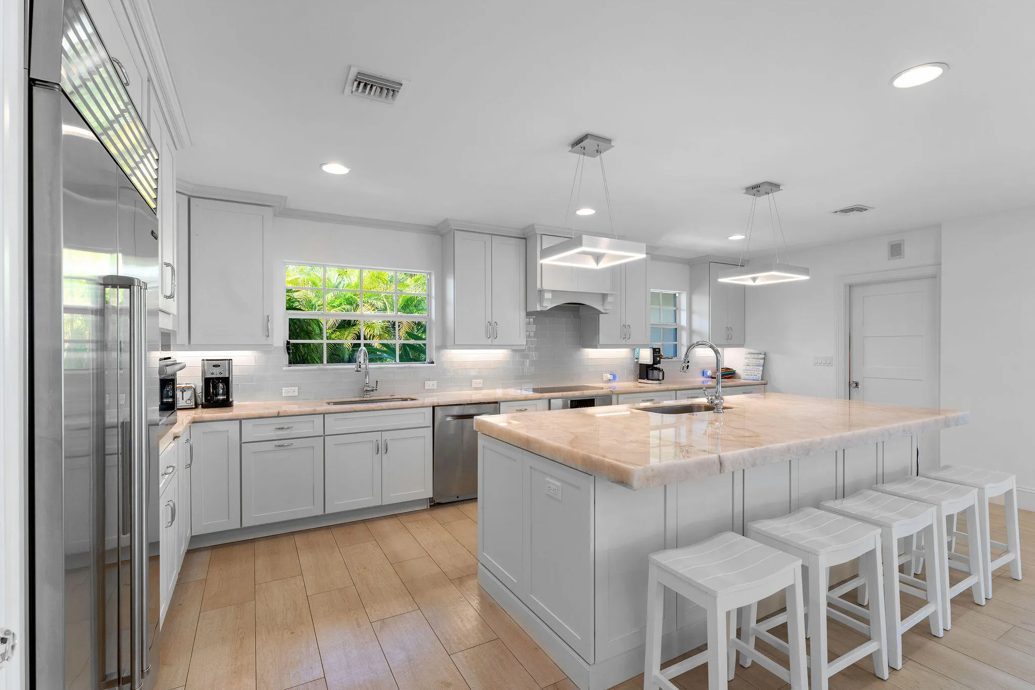 11354golfviewln-31