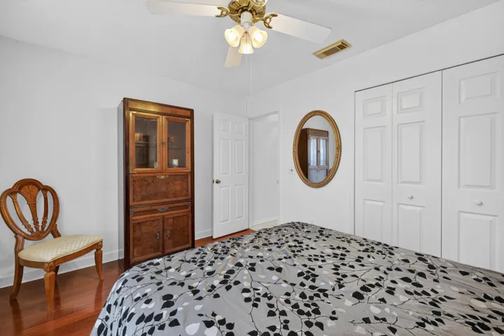 2ND BEDROOM (2)